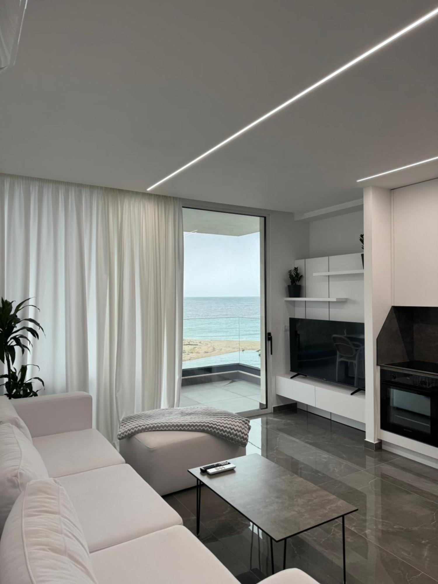 Bl Newly Built 30m From *